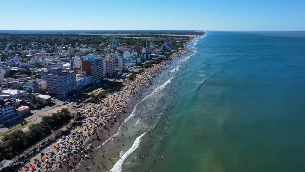 costa argentina en san bernardo vista desde arriba